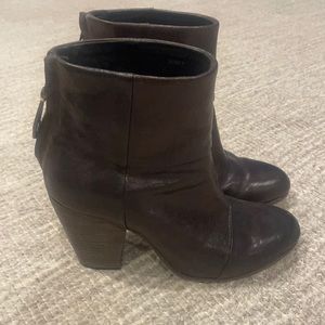 Rag & Bone Newbury Boot - size 8